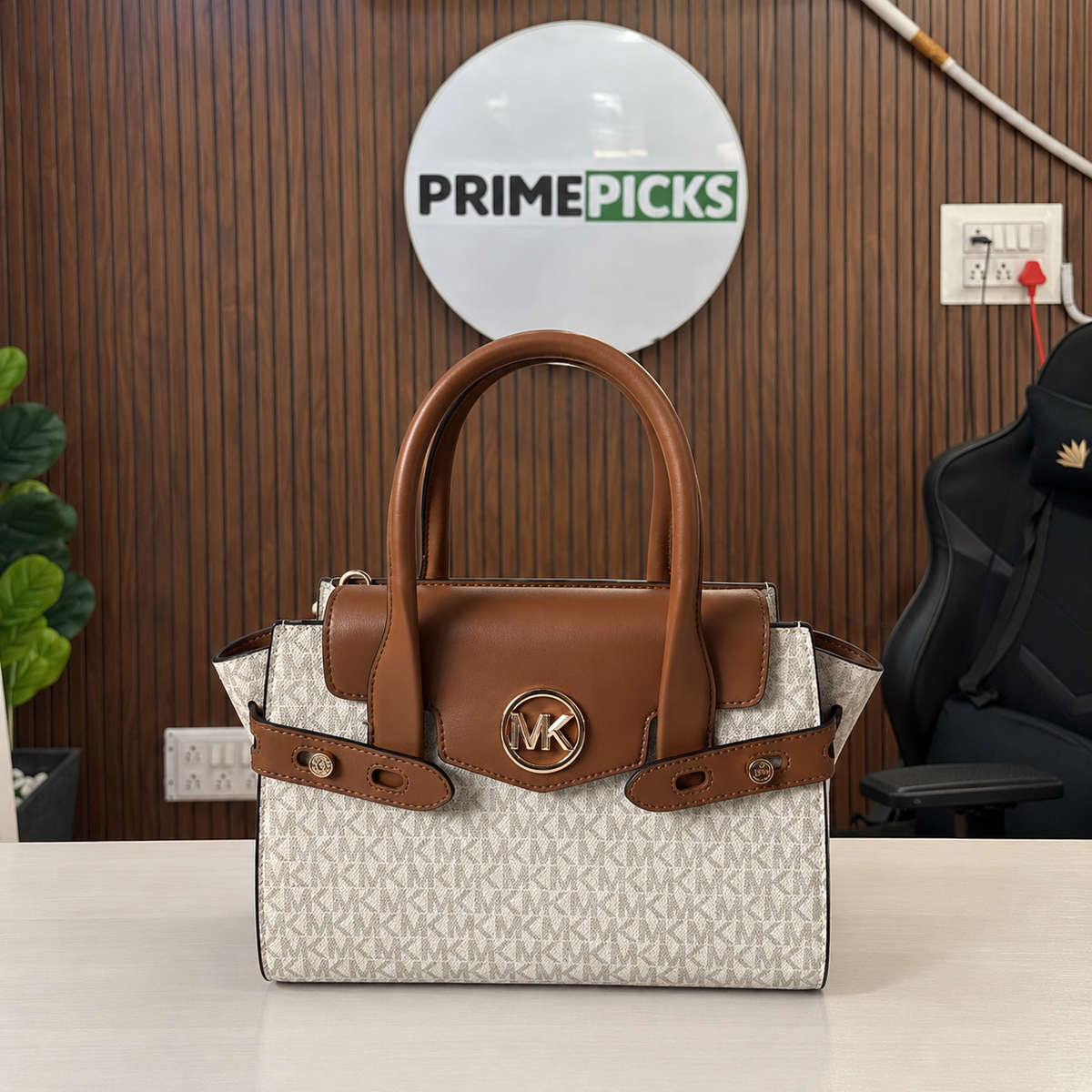 Michael Kors Carmen flap handbag in Vanilla Signature at PrimePicks office