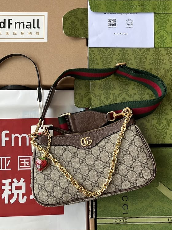 Gucci Ophidia GG Supreme