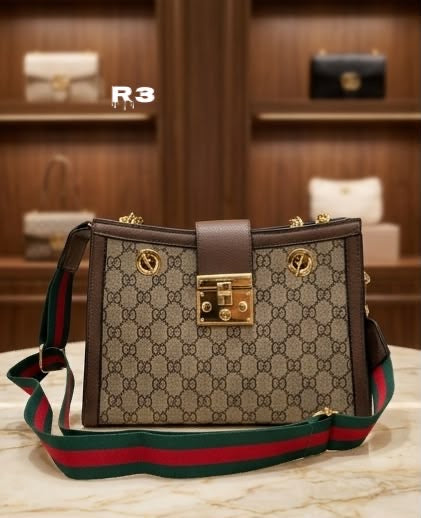 Gucci Padlock Shoulder Chain Bag