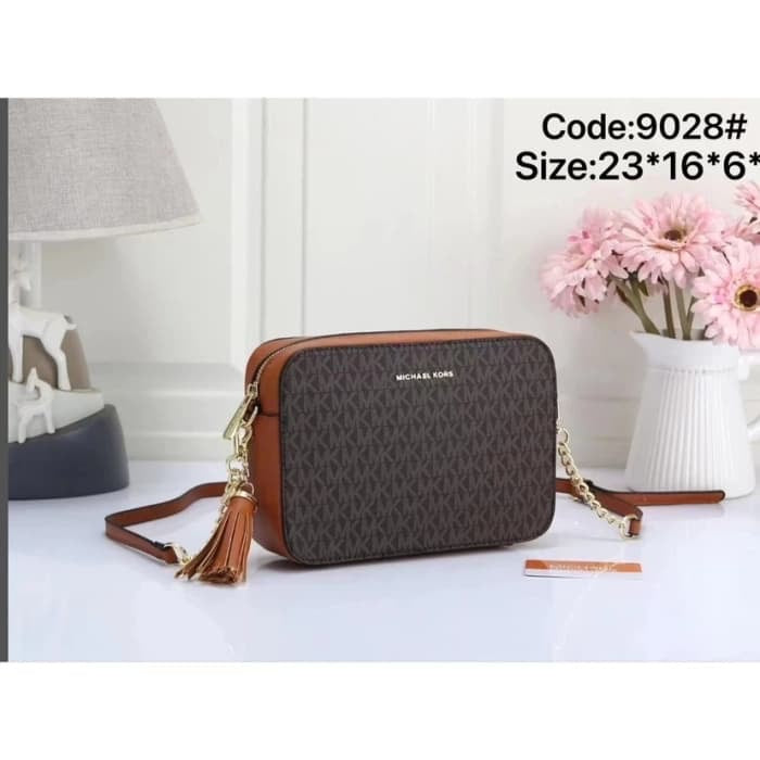 Michael Kors Jet Set Crossbody Bag