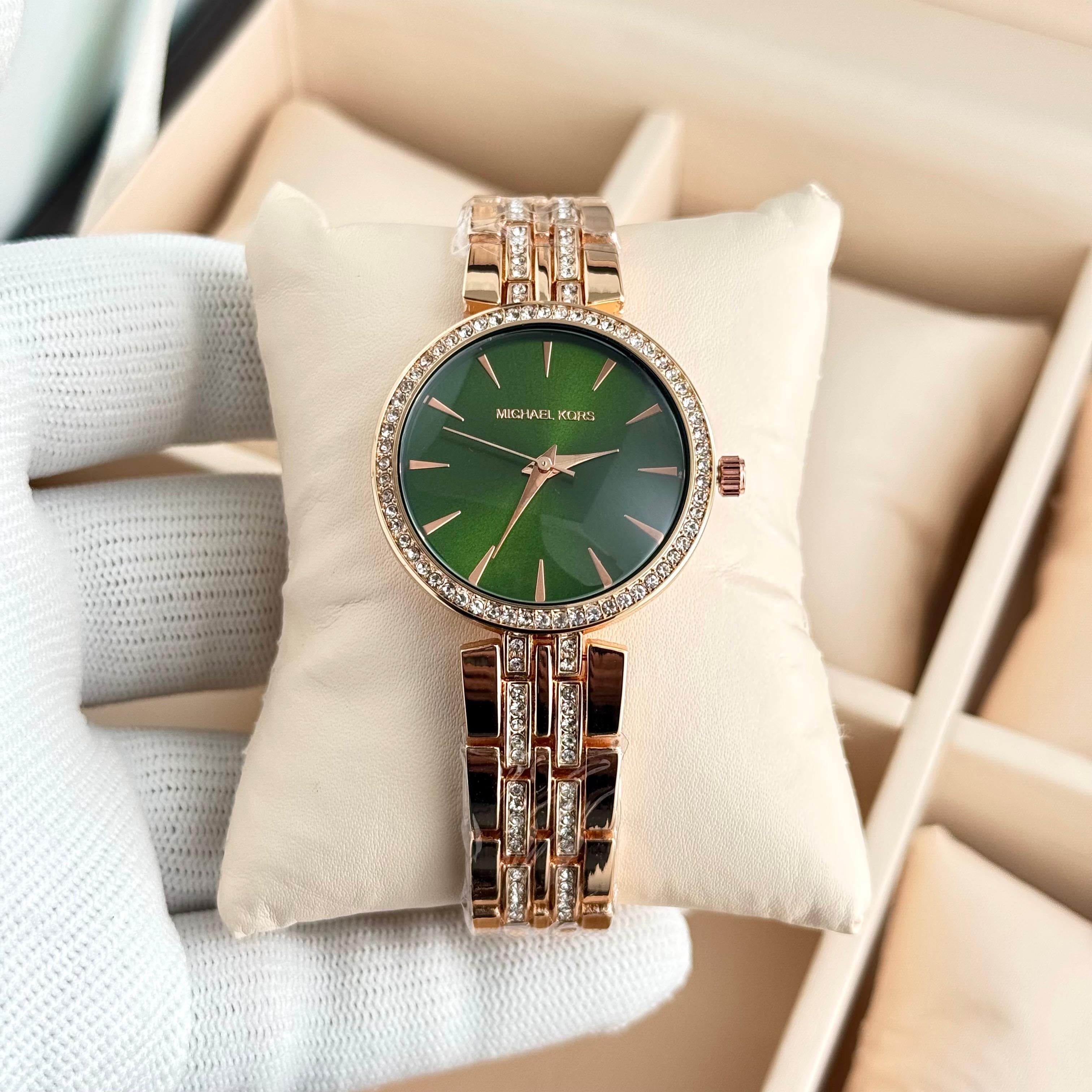 Michael Kors Diamond Bezel