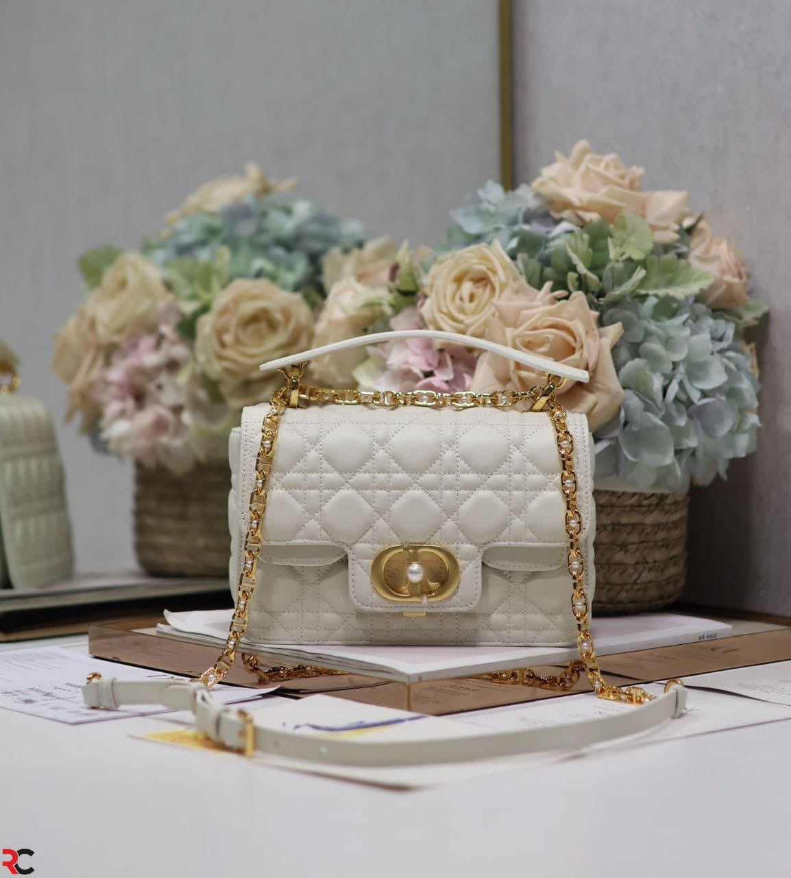 Dior Jolie