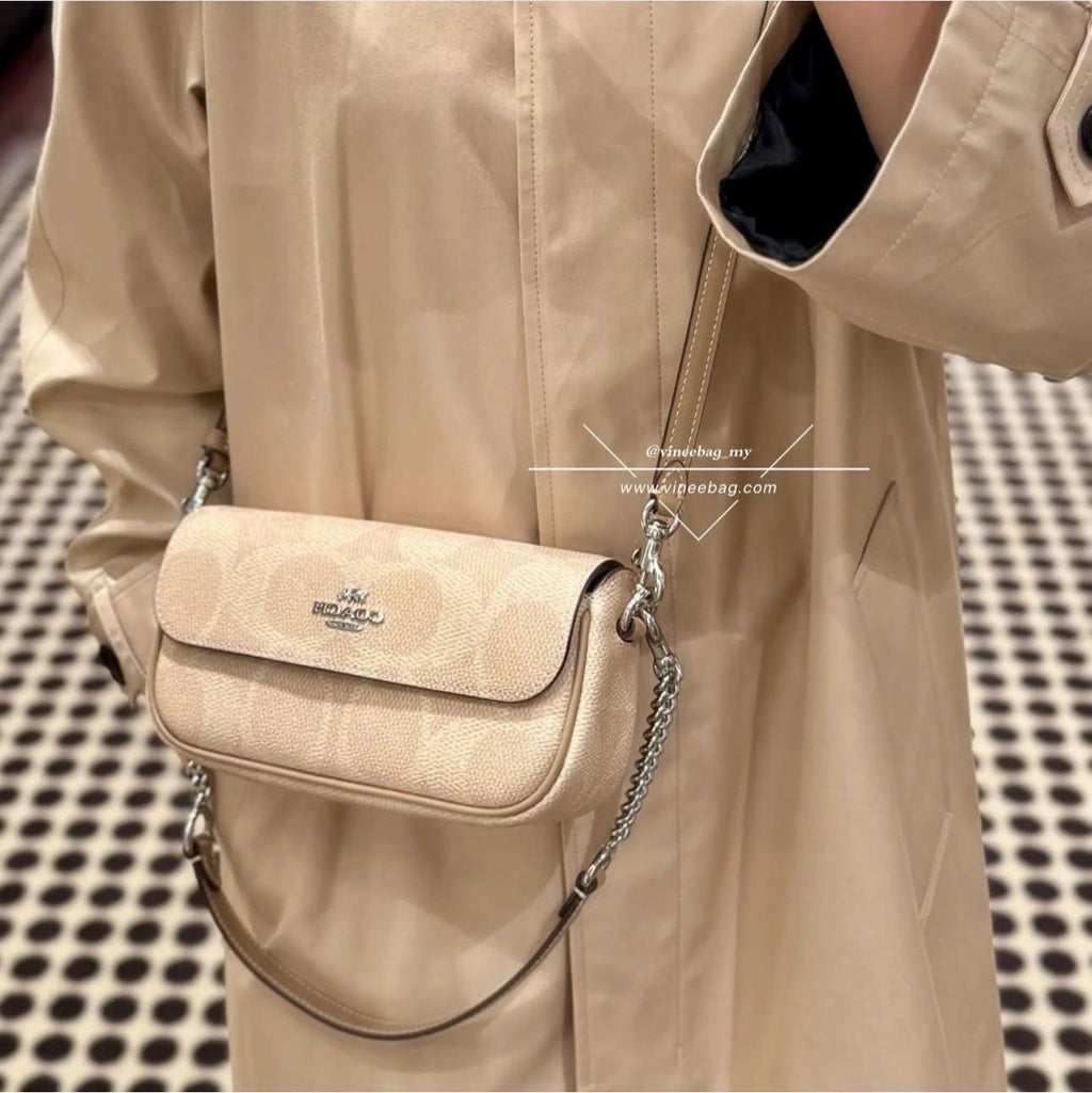 Coach Hailey Flap Bag
