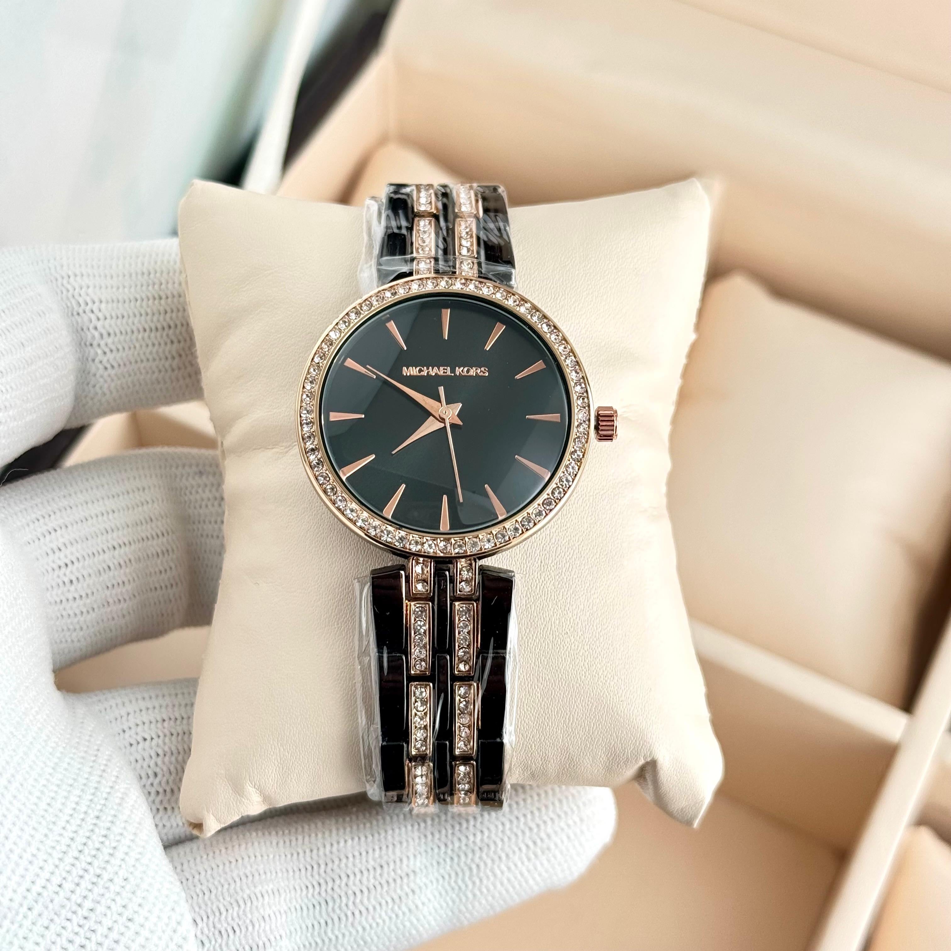 Michael Kors Diamond Bezel
