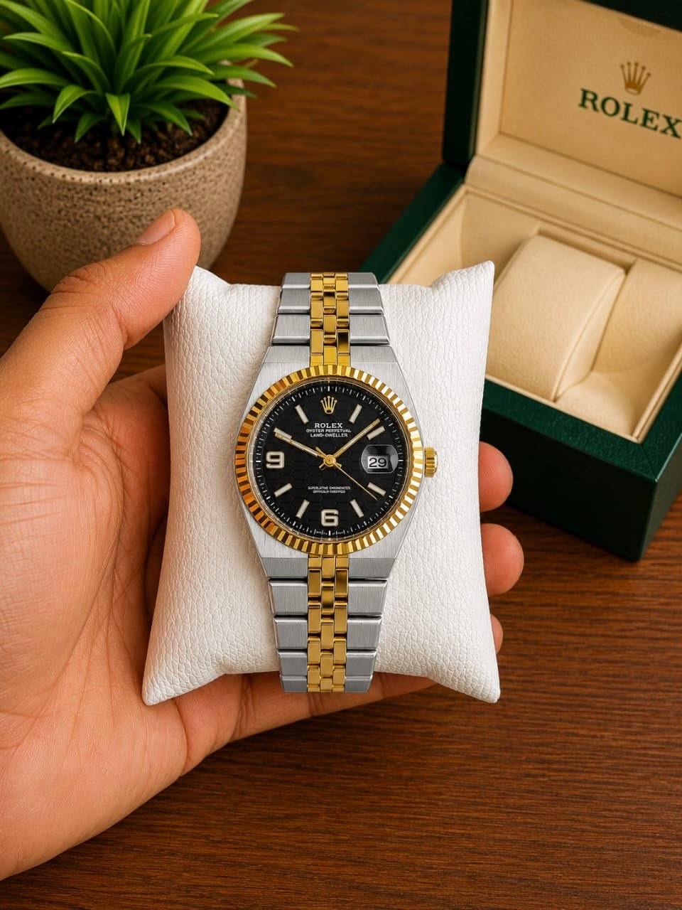 Rolex Oyster Perpetual Land-Dweller