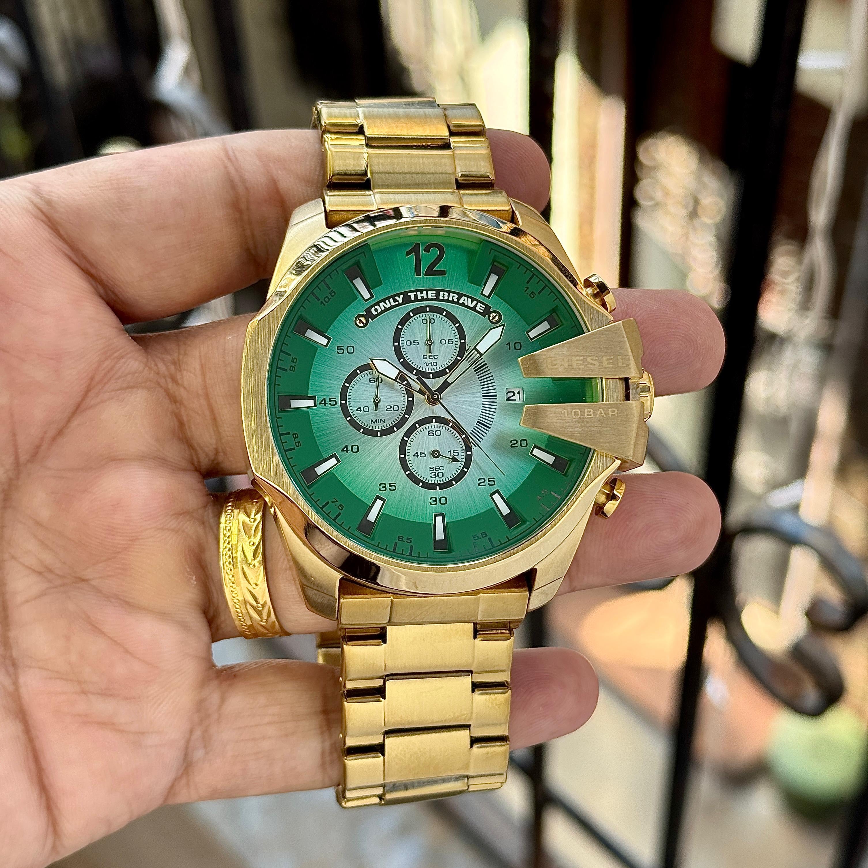 Diesel DZ4684 Mega Chief Slim