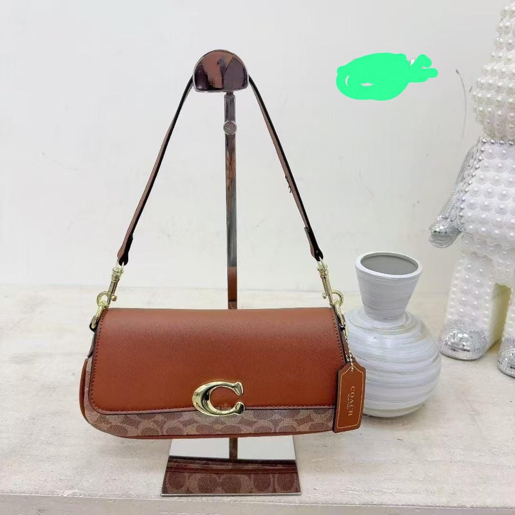 Coach Jet Sling