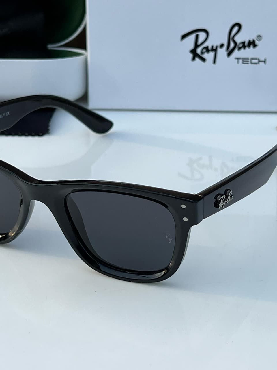 Rayban Unisex Sunglasses