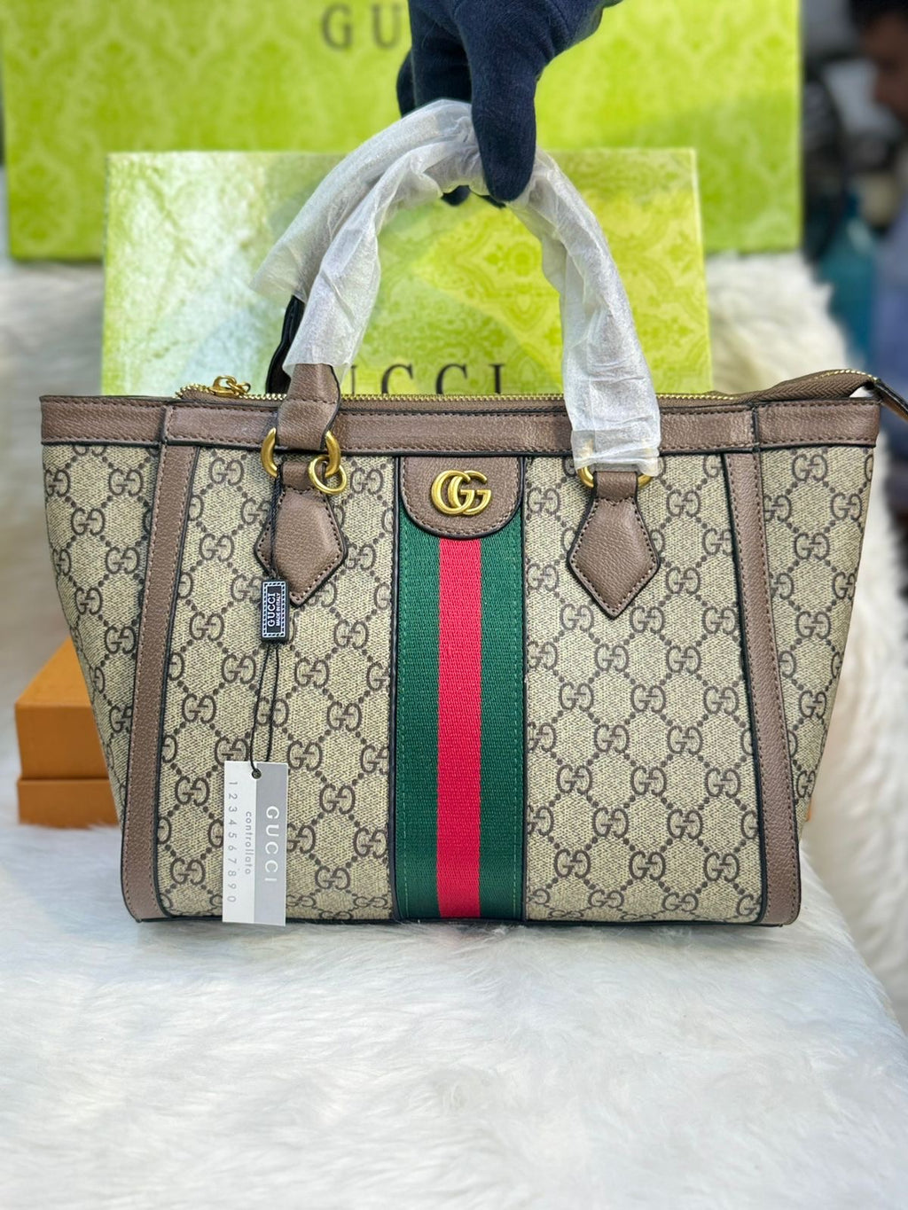 Gucci GG Ophidia Supreme Medium Tote Bag