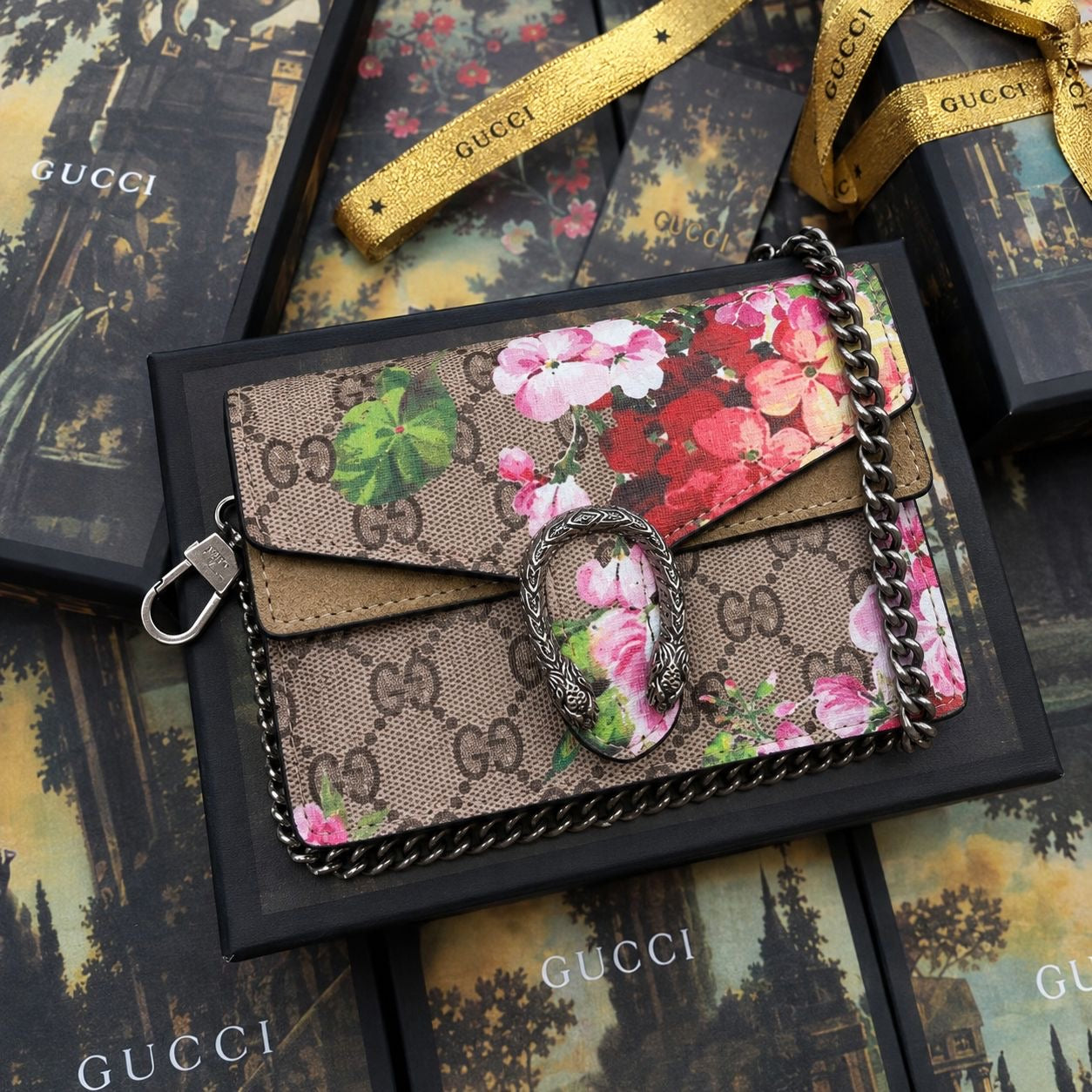Gucci Blooms Print GG Bag
