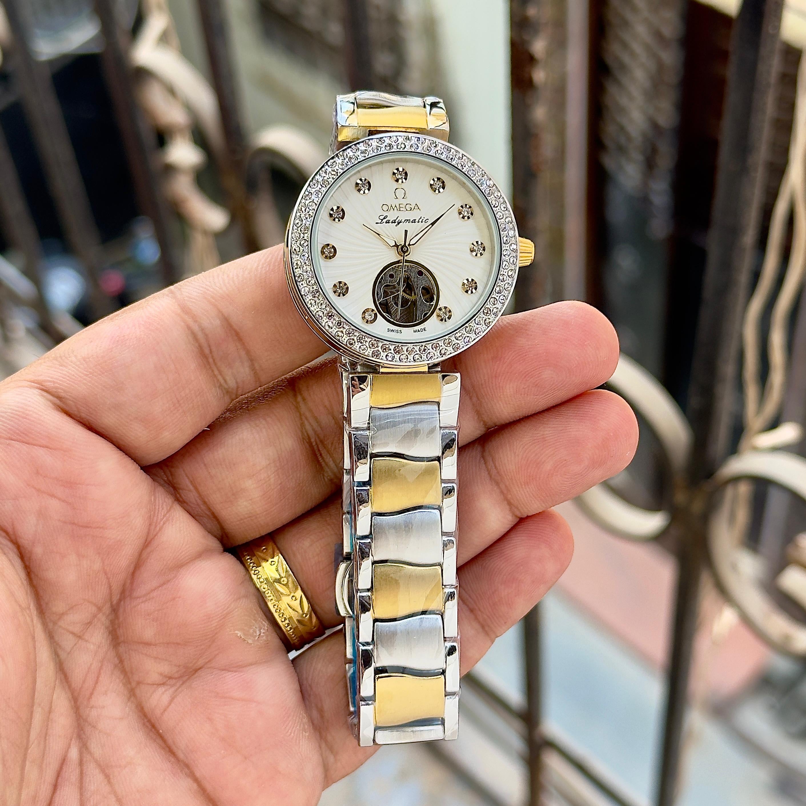 Omega Ladymatic