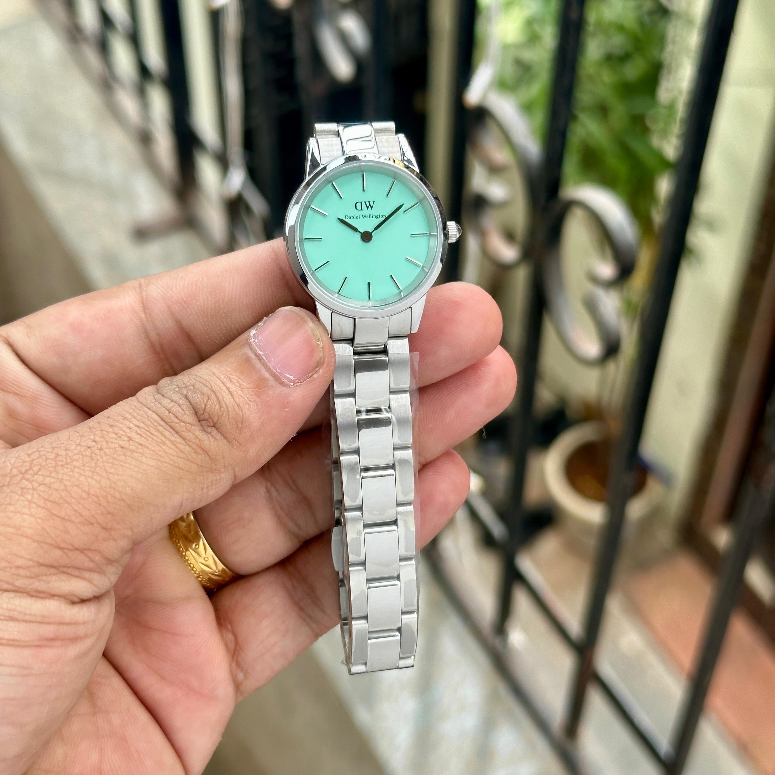 Daniel Wellington Iconic Link