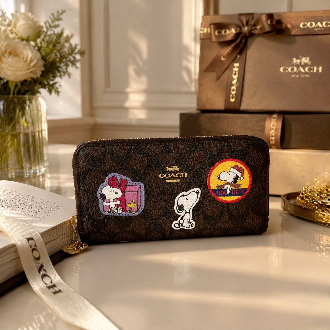 Coach X Peanuts Long Zipper Wallet