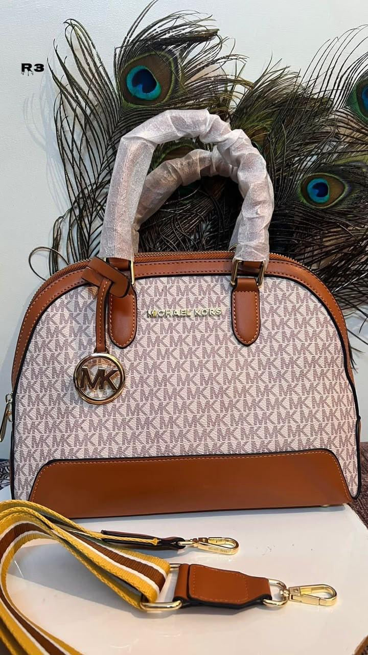 Michael Kors Alma