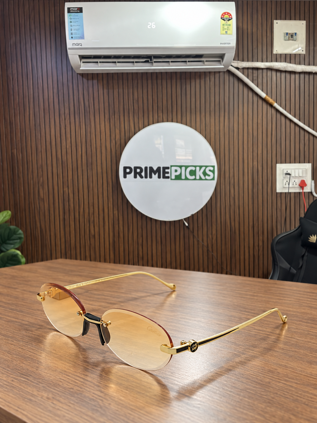 Cartier - Rimless Round Gradient - Sunglasses in the PrimePicks office