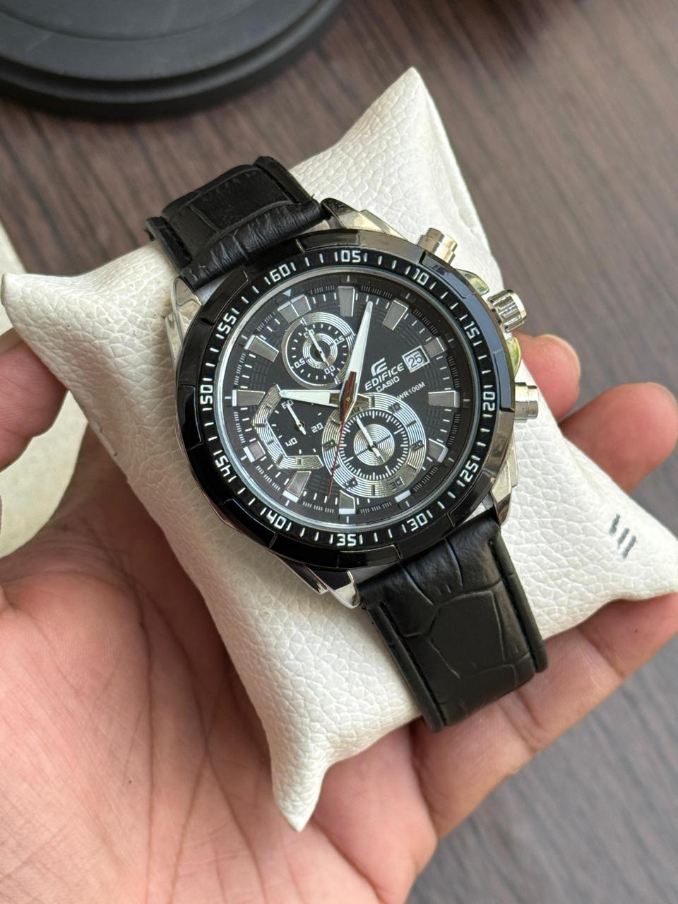 Original front view of the Casio Edifice evergreen chronograph watch