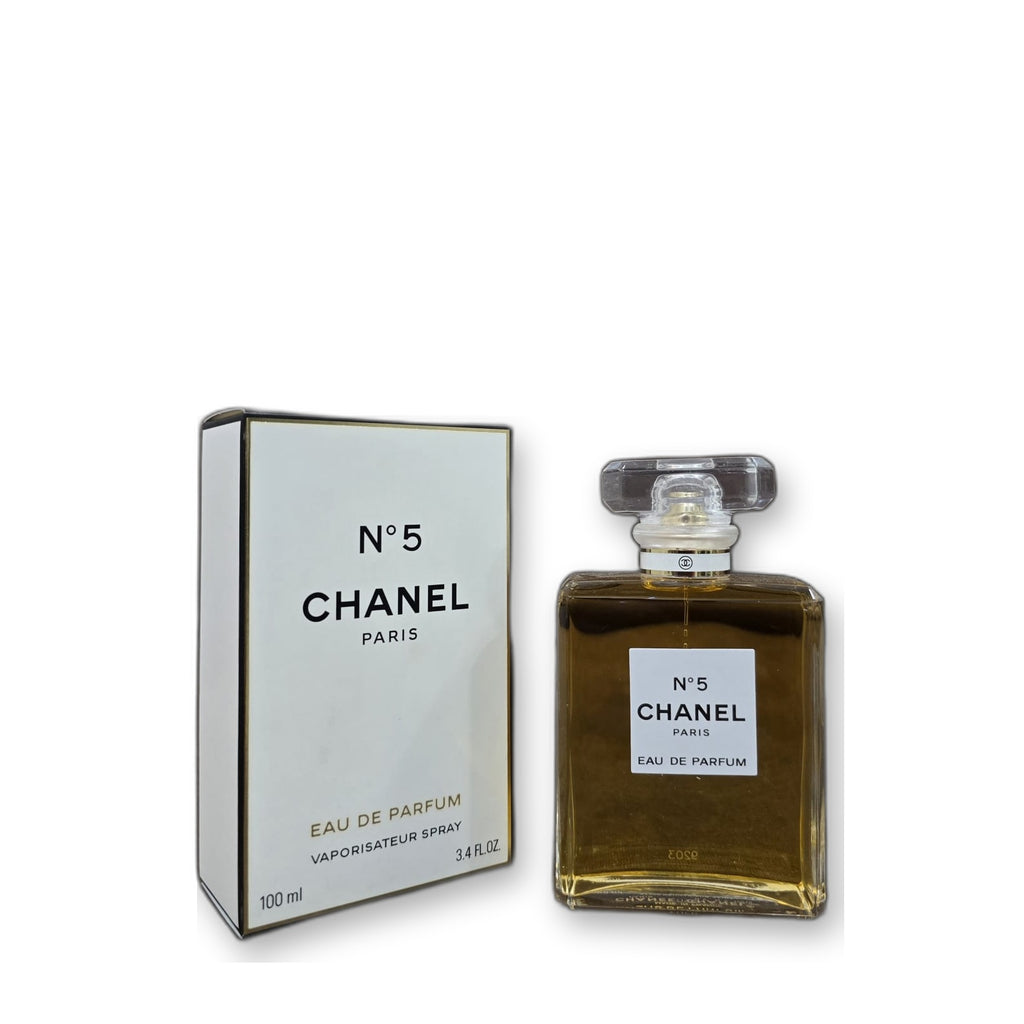 Chanel N°5 Eau de Parfum 100 ml white background hero