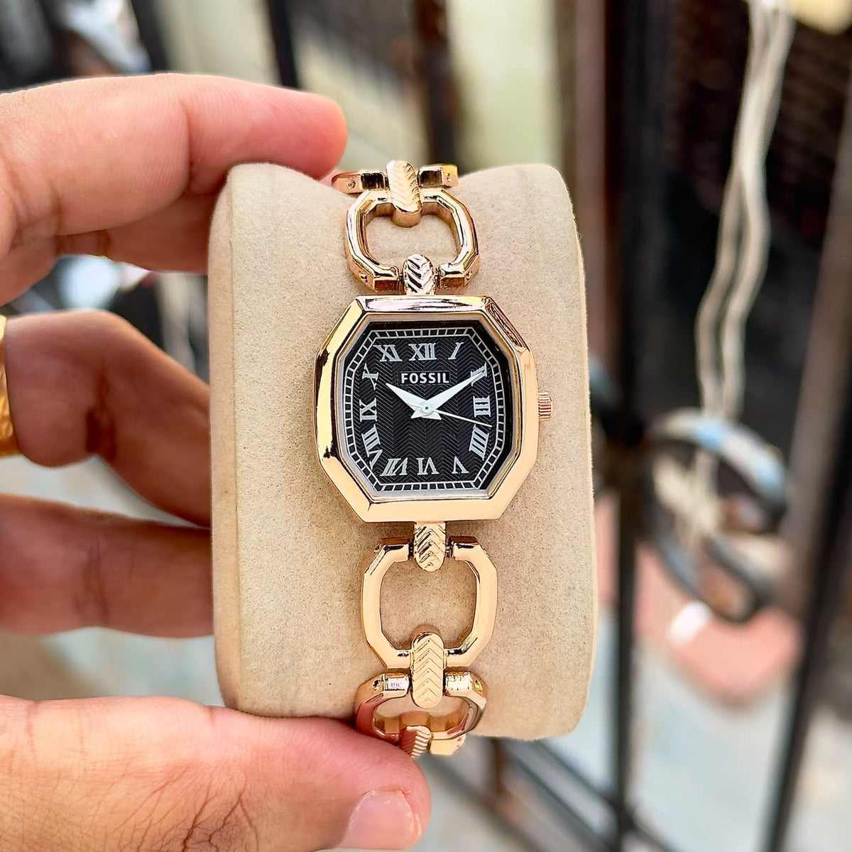 Fossil Harlow ES5485 rose-gold-tone watch with black dial original product photo