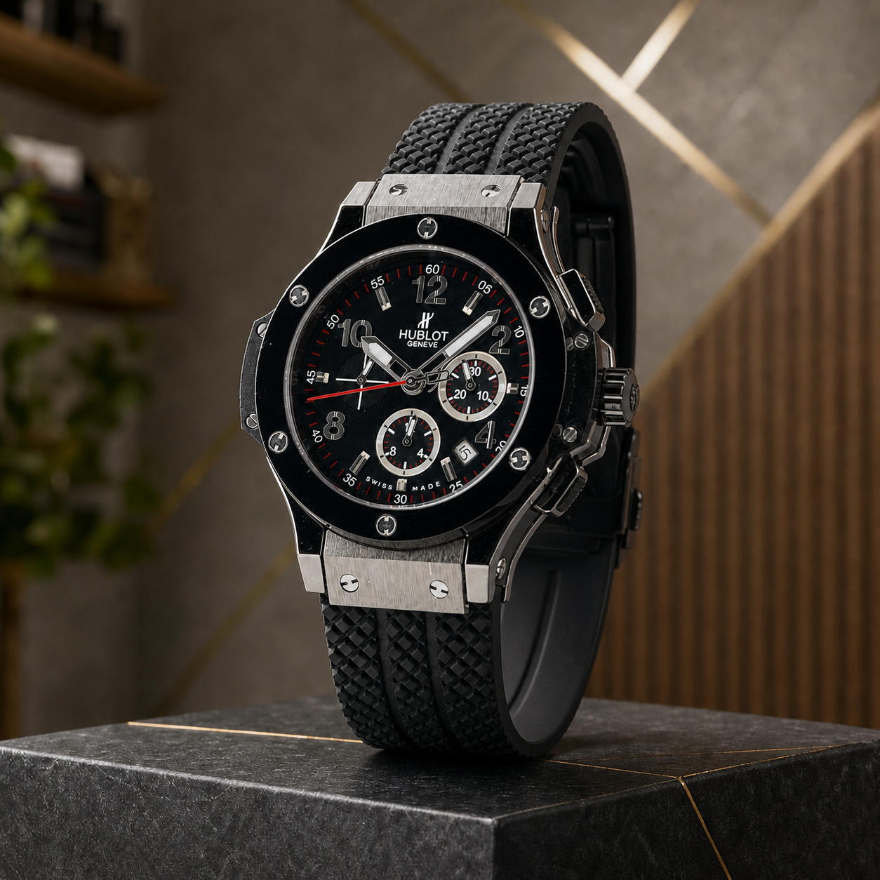 Hublot Big Bang Chronograph — alternate angle