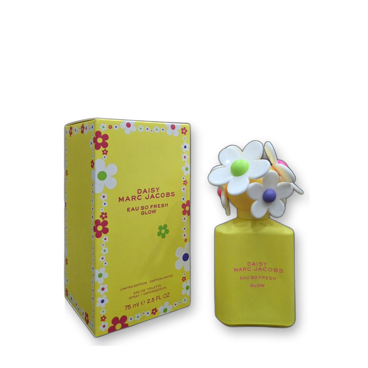 Marc Jacobs Daisy Eau So Fresh Glow Eau de Toilette 75 ml on white background