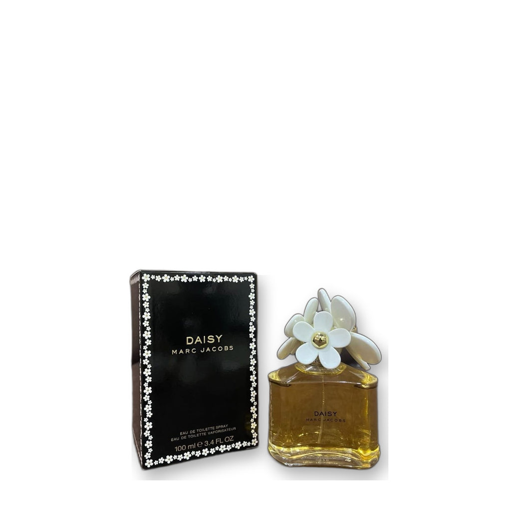 Marc Jacobs Daisy Eau de Toilette 100 ml on white background