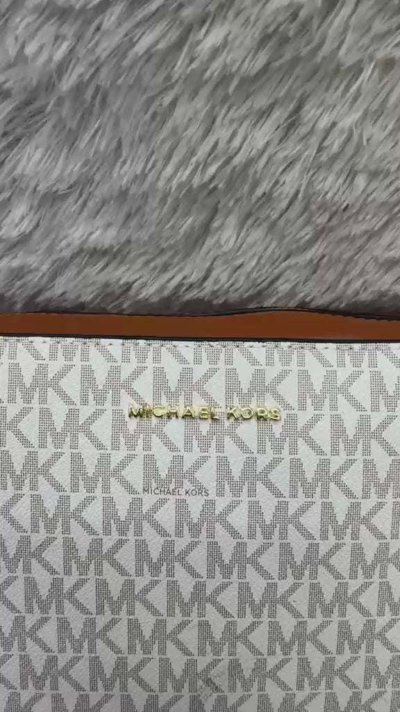 Michael Kors Jet Set Crossbody Bag