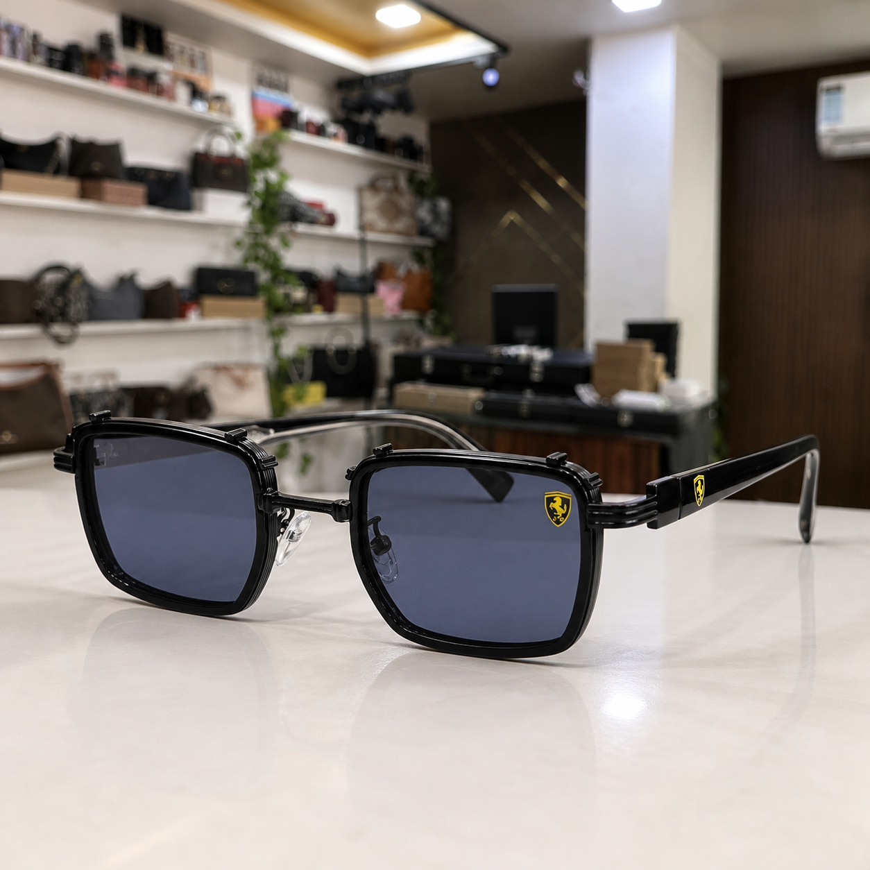 Ray-Ban unisex square clip-on sunglasses in Glossy Black Blue-Grey, detail view