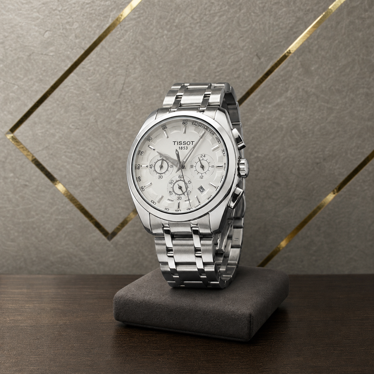 Tissot Couturier silver watch three-quarter view