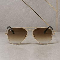Ray-Ban 3517 Gold / Brown Gradient aviator sunglasses - front hero view