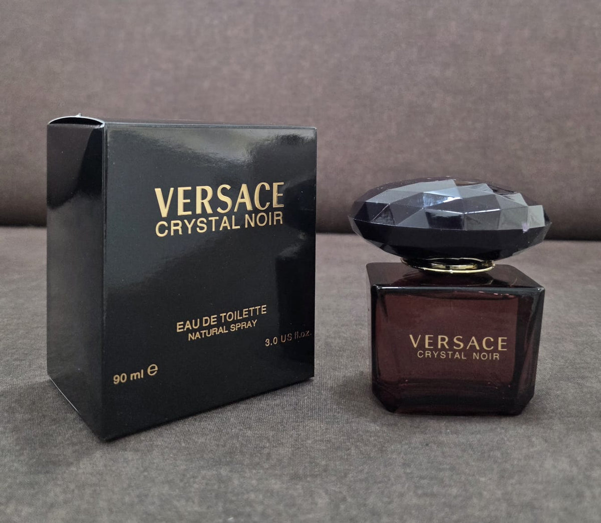 Versace Crystal Noir supplier photo